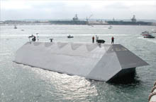 偷窥美军隐身舰建造全过程